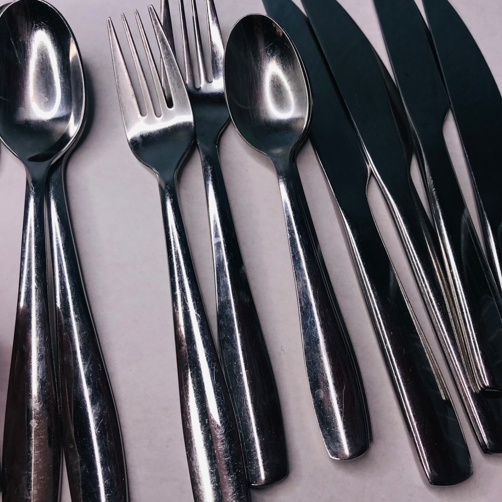 Gourmet Settings Stainless Flatware GS set of 17 Center Ridge Fork Spoon Knife